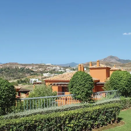 Apartment Nice Apartment In Benahavs With 2 Bedrooms, Wifi And Swimming Pool Estepona